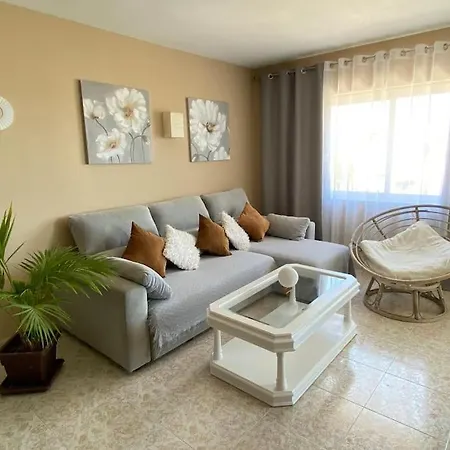 アパート Lovely 1 Bedroom With Sea Views And Pool *